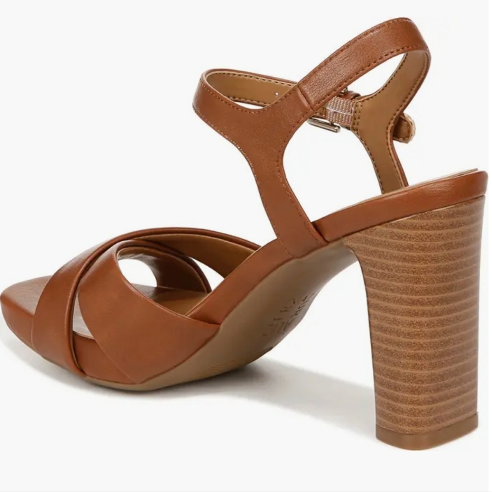 Naturalizer Morgan women's slingback pump heel NIB brown size 9.5 wide - Picture 7 of 8